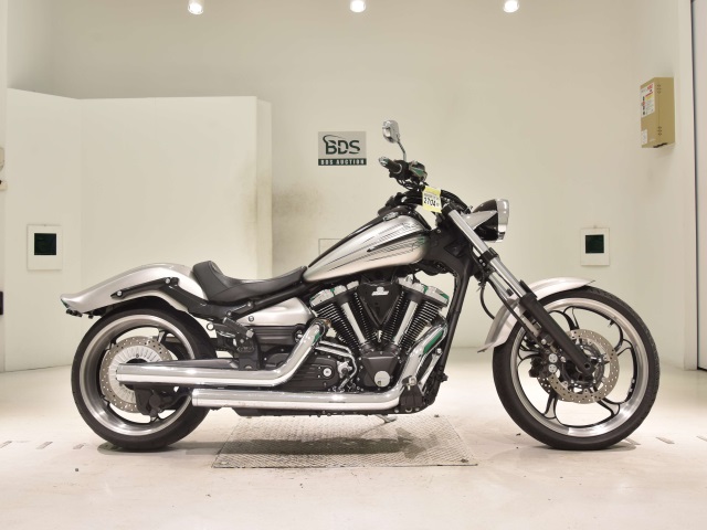 Yamaha RAIDER XV1900 2021