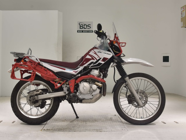 Yamaha SEROW XT250 2012
