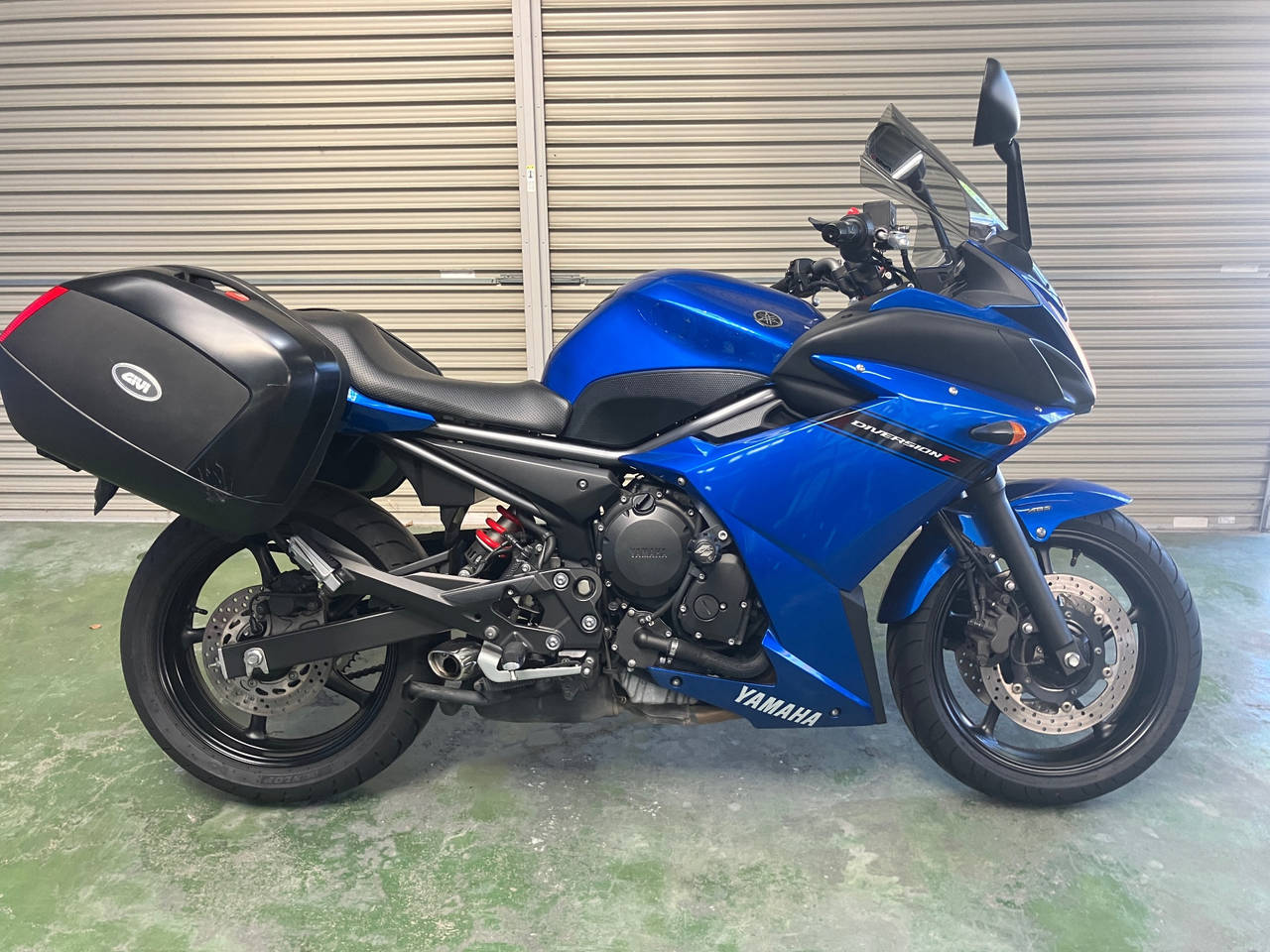 Yamaha XJ6 DIVERSION SA 2012