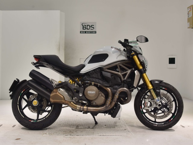 Ducati MONSTER 1200S 2015