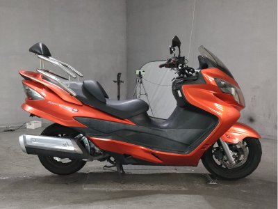 Suzuki SKYWAVE 250M
