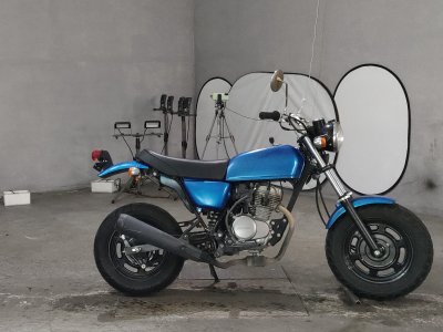 Honda APE50 2004
