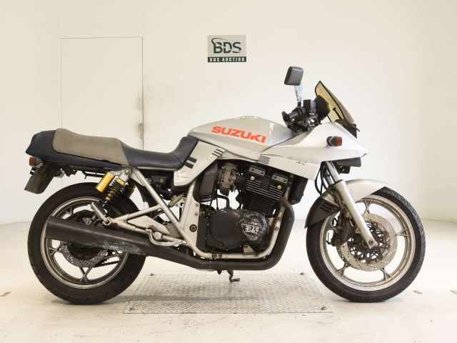 Suzuki GSX400S KATANA 1992