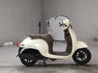 Honda GIORNO 2011