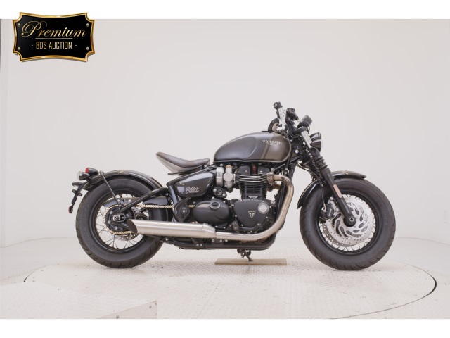 Triumph BONNEVILLE BOBBER 2023