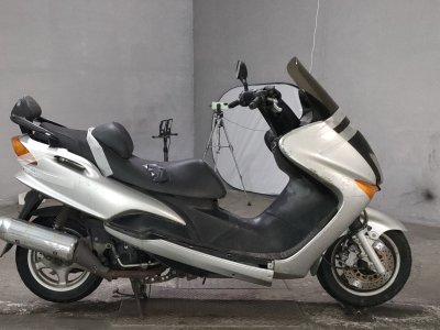 Yamaha MAJESTY 125