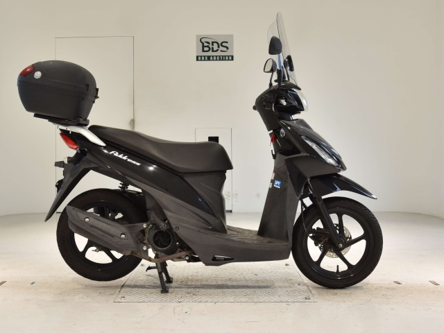 Suzuki ADDRESS V110