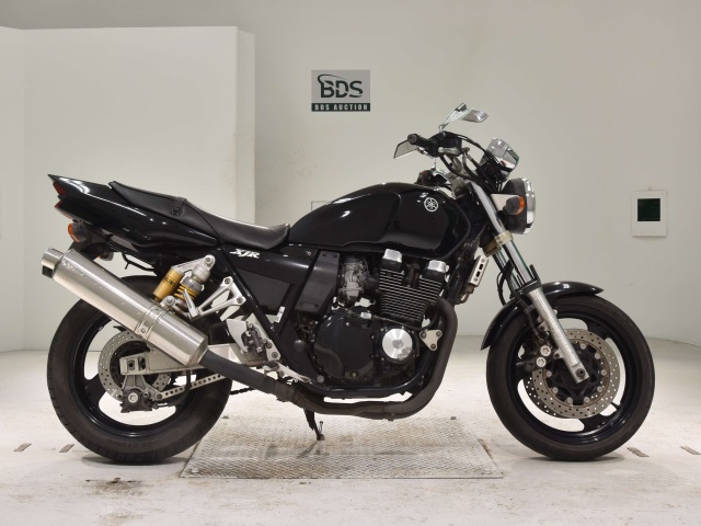 Yamaha XJR400 2006