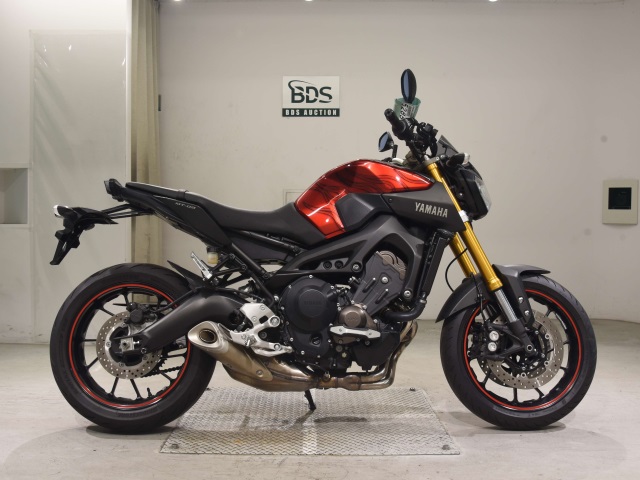 Yamaha MT-09 2015
