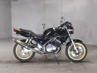 Kawasaki BALIUS2 2002