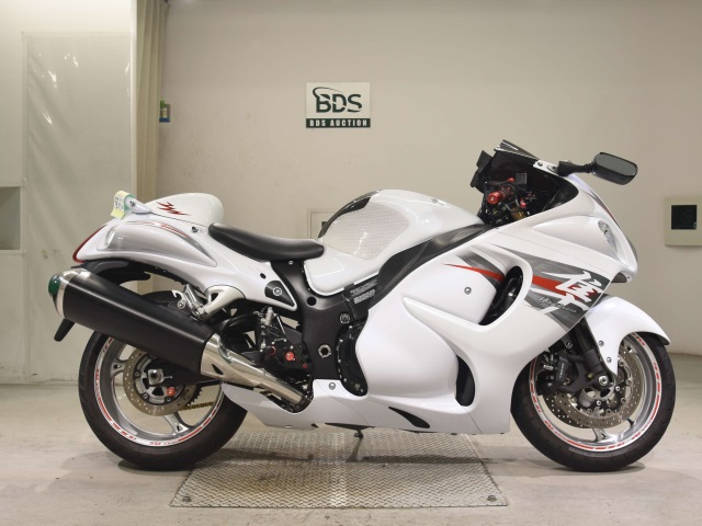Suzuki GSX1300R HAYABUSA 2015