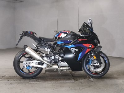 BMW M1000RR 2025