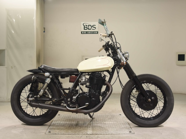 Yamaha SR400 2000