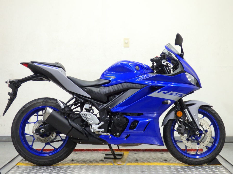 Yamaha YZF-R25 2020