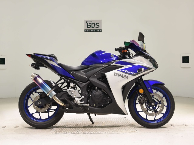Yamaha YZF-R25 2015
