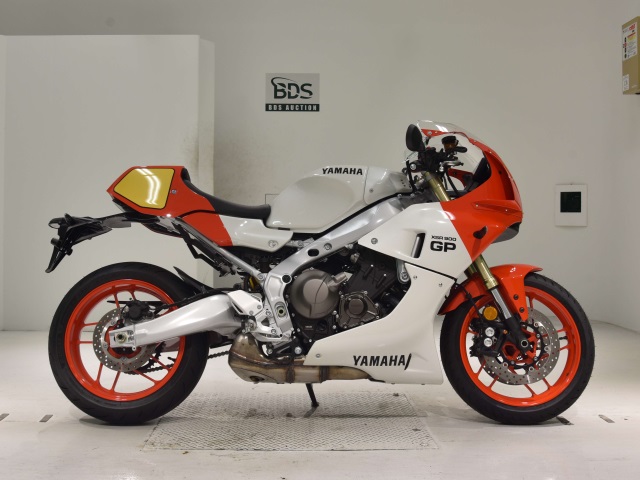 Yamaha XSR900GP 2024
