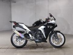 Honda CBR250R 2011