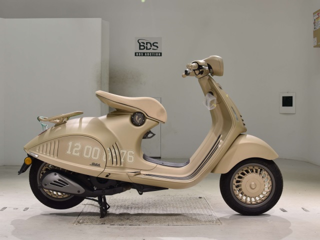 Vespa 946DRAGON