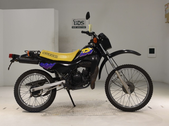 Suzuki TS50