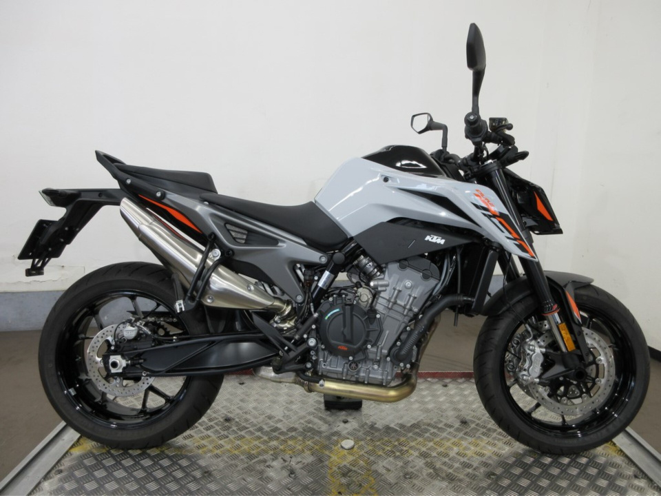 KTM 790 DUKE 2024
