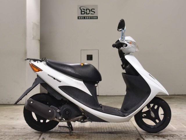 Suzuki ADDRESS V50
