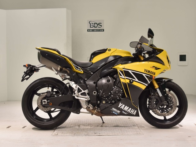 Yamaha YZF-R1 2013