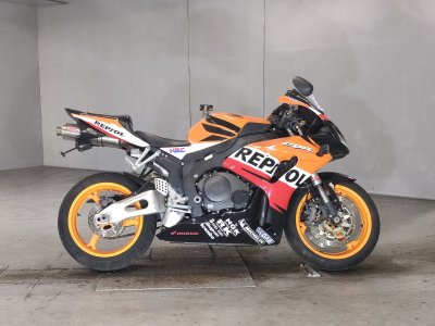 Honda CBR1000RR 2006
