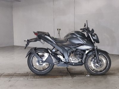 Suzuki GIXXER250