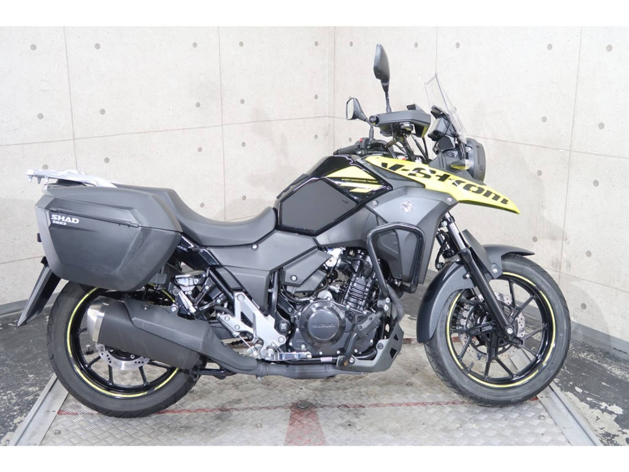 Suzuki V-STROM DL250A