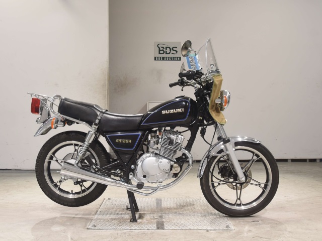 Suzuki GN125H 2016