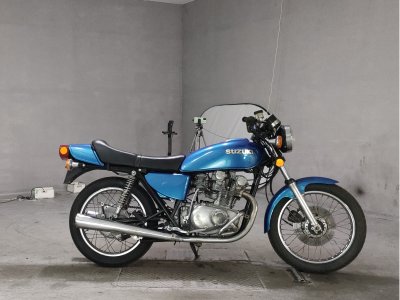 Suzuki GS400