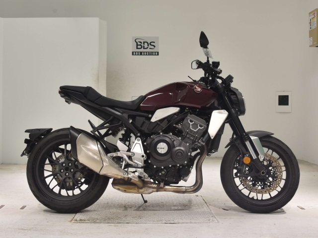 Honda CB1000R 2023