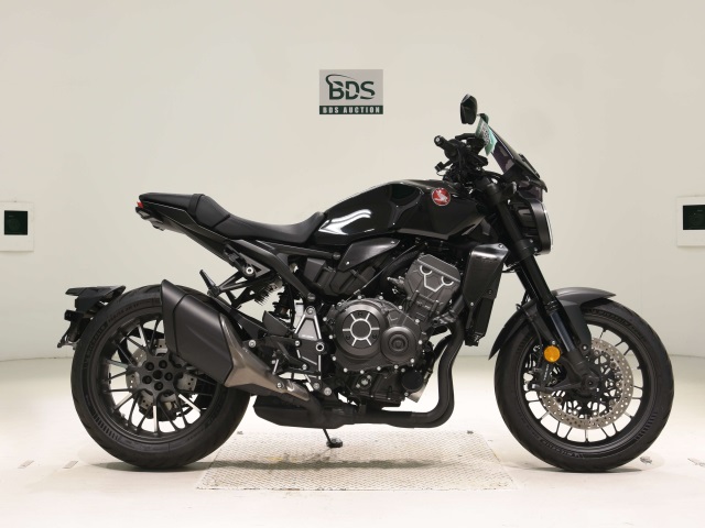 Honda CB1000R 2023