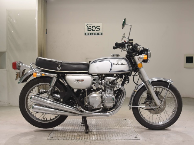 Honda CB350FOUR 2022