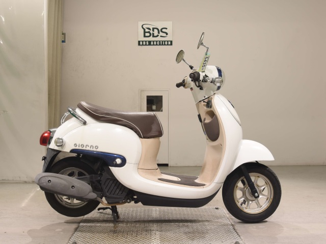 Honda GIORNO 2016