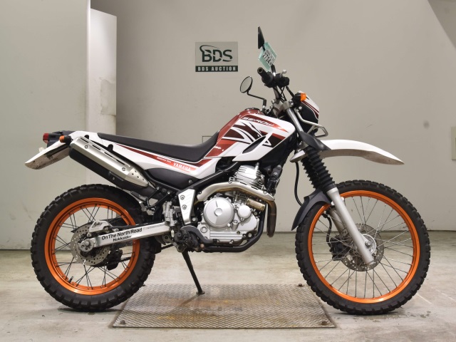 Yamaha SEROW XT250 2017