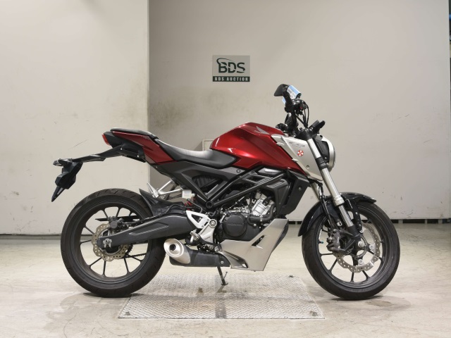 Honda CB125R 2018