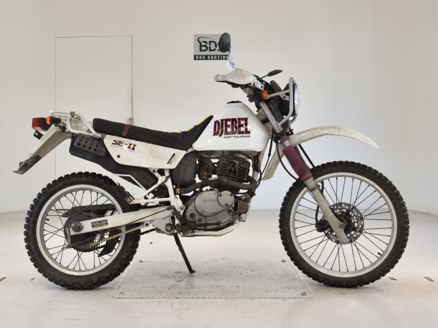 Suzuki DJEBEL200