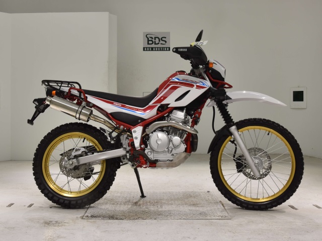 Yamaha SEROW XT250 2020