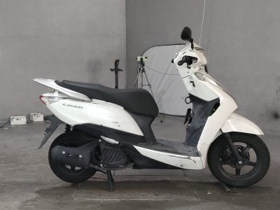 Honda LEAD125 2016