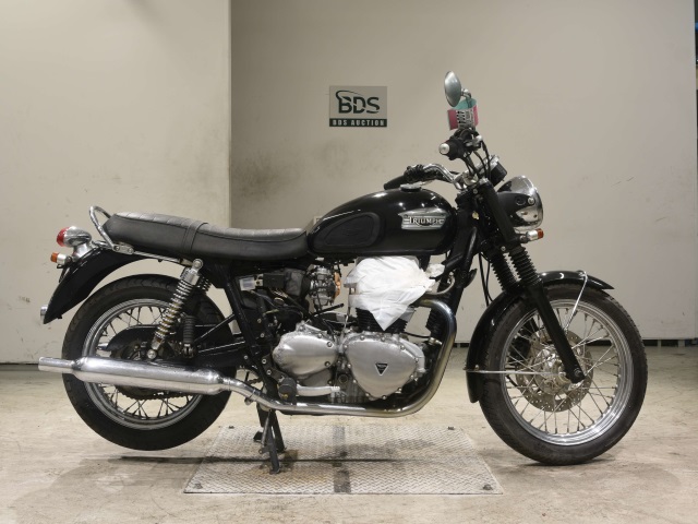 Triumph BONNEVILLE 2021