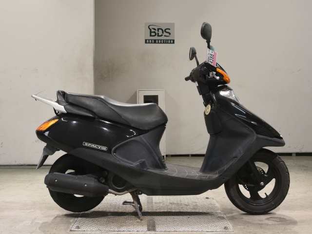 Honda SPACY100 2006