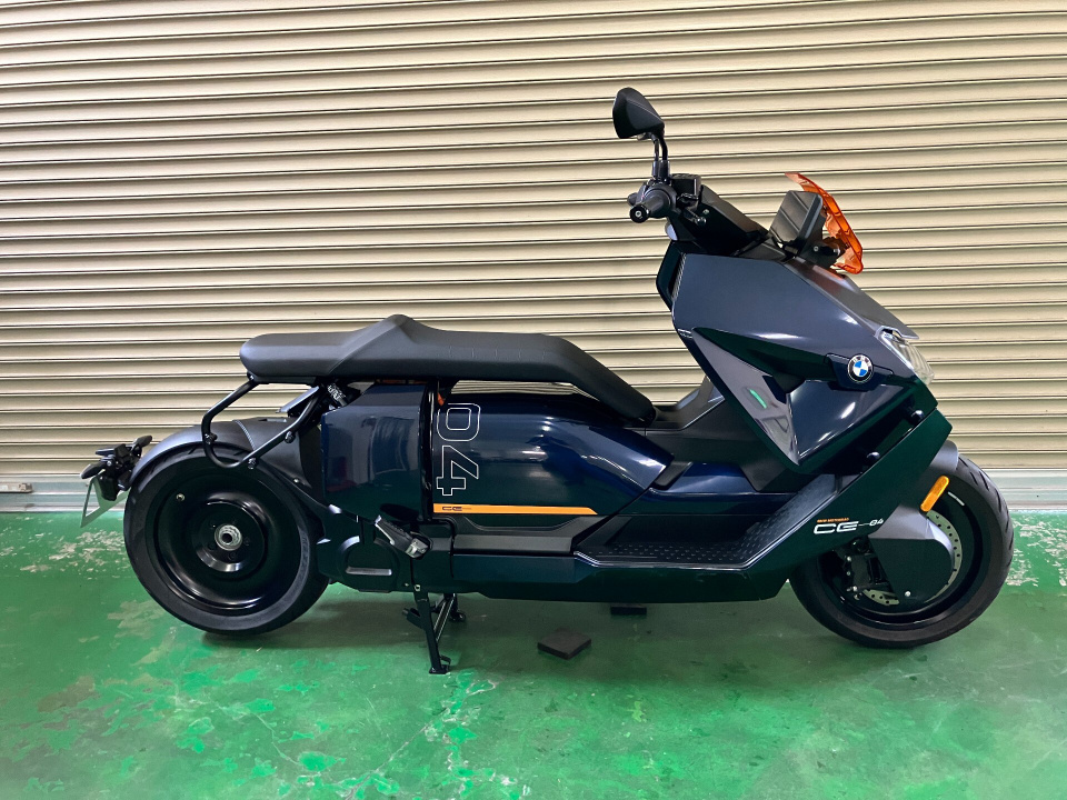 BMW CE04 2024