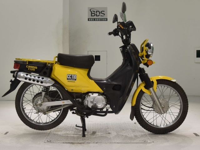 Honda CC110 CROSSCUB 2016