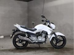 Suzuki GSR250