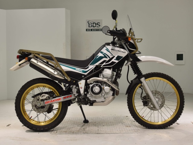 Yamaha SEROW XT250 2012