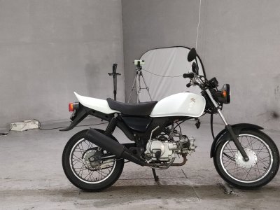 Suzuki GS50