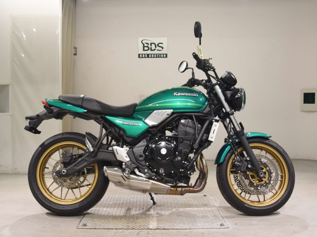 Kawasaki Z650RS 2023