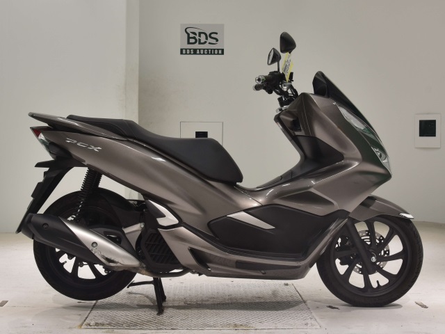 Honda PCX125-3 2018