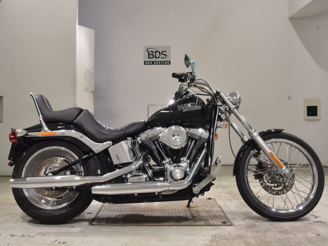 HD SOFTAIL FXSTC1580 2010
